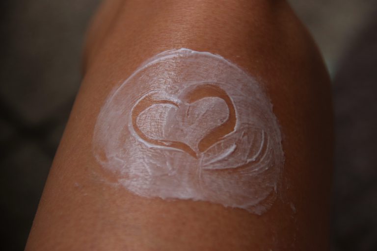 Kosmetik – Chemie auf der Haut